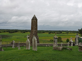 Clonmacnoise - eine einzigartige Klosterruine im County Offaly 