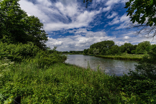 Pader Bilder Durchsuchen 1,053 Archivfotos, und Videos