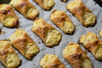 Puff pastry cheesecakes serve as a delicious sweetness for coffee or tea.