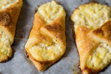 Puff pastry cheesecakes serve as a delicious sweetness for coffee or tea.