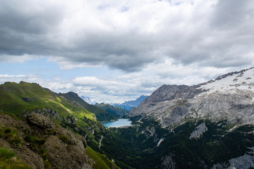 Lago di montagna