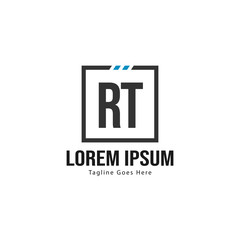 Obraz premium Initial RT logo template with modern frame. Minimalist RT letter logo vector illustration