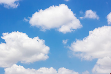 Obraz na płótnie Canvas White clounds with blue sky. Nature background