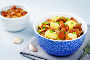 Chanterelle onion fried potatoes and shredded parsley