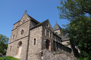 Fototapeta premium Kirche Maria Verkündung, Altenahr