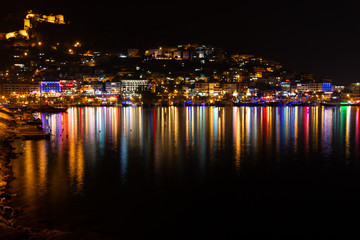 Obraz na płótnie Canvas alanya marina at night
