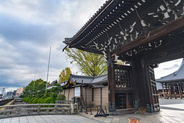 京都 西本願寺の門前風景