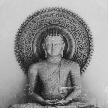Buddha sculpture