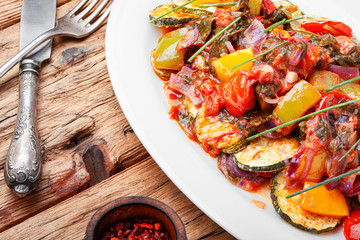 Grilled zucchini in Greek