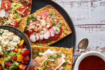 salad, food, vegetable, tomato, lettuce, meal, healthy, fresh, dinner, green, plate, diet, vegetables, chicken, lunch, appetizer, dish, meat, tomatoes, vegetarian, cuisine, white, cheese, pepper, rice