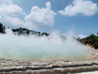old faithful geyser in yellowstone national park