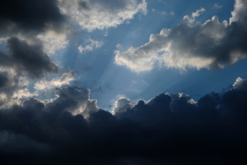 Obraz premium clouds in the morning sun