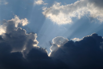Fototapeta na wymiar clouds in the morning sun