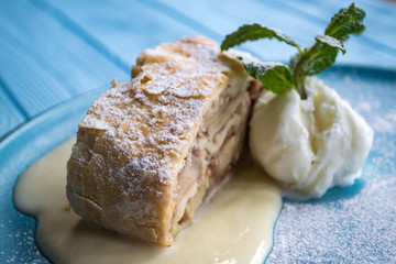 The strudel in a plate close up.