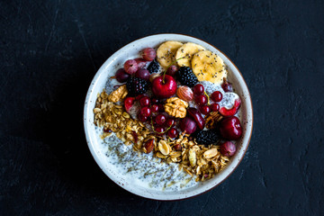  Breakfast with granola, fruit, chia and honey
