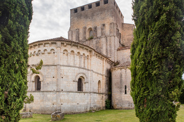 Fototapeta na wymiar Church in Mornac sur Seudre, France