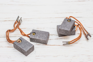 graphite brushes for electric motors