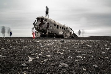 Fototapeta na wymiar DC-3 on the beach of Sólheimasandur.