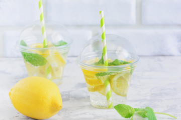 Fototapeta premium Cool Cleansing Water with Lemon and Mint Leaf