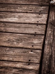 Muelle de madera viejo