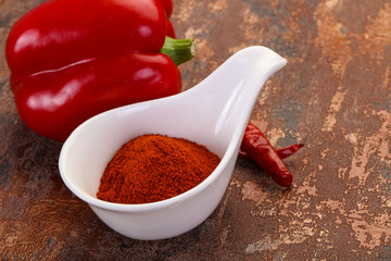 Paprika powder in the bowl