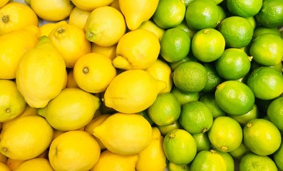fresh lemons in the market
