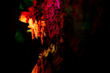 Shenandoah Caverns formations stalactite, pillar, stalagmite