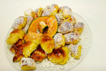 bread of pumpkin and coconut