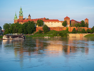 Naklejka premium Zamek Królewski na Wawelu w Krakowie.