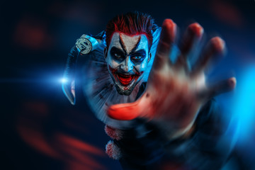 man scary clown