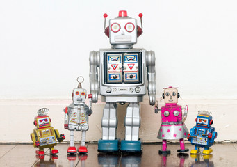 vintage robot toys famiily