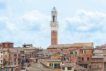 Fototapeta na wymiar Skyline of historical city Siena in Tascany, Italy