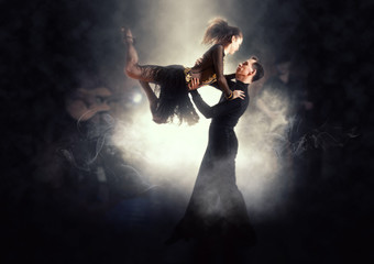 Pair of dancers dancing ballroom - obrazy, fototapety, plakaty