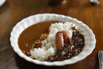 とても美味しい日本のレトルトカレー