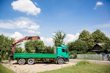 truck with mounted crane