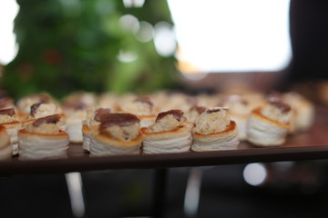 catering whit food and beverages