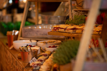 catering whit food and beverages