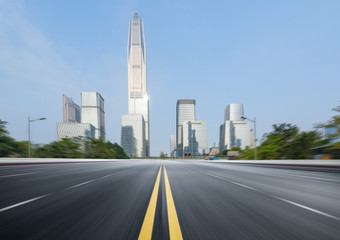 Naklejka premium empty highway with cityscape and skyline of shenzhen,China