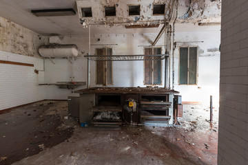 Urban exploration / Abandoned psychiatric hospital