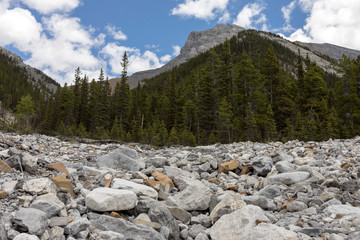 Obraz premium The profile of Three Sisters Peaks that can be seen from almost any location in Canmore, Alberta, Canada