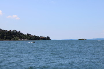 Fototapeta na wymiar Garda Lake Malcesine