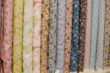 Aligned fabrics for handicraft stores