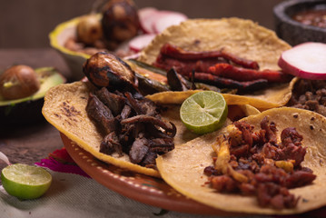 Tacos de Mexico, tacos carne asada, tacos de arrachera, tacos de al pastor, cultura mexicana