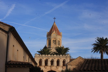 clocher de l'abbaye de Saint Honorat