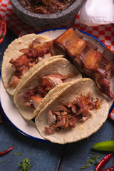 Tacos de Carnitas Mexicanos, cultura mexicana