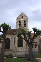 Fototapeta na wymiar Auvers sur Oise: l'église