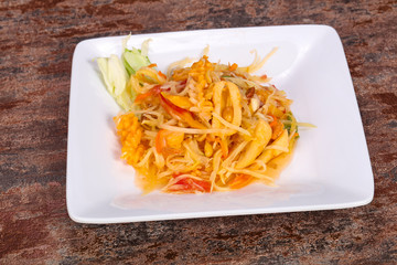 Thai salad with papaya and prawn