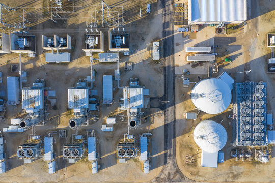 Aerial view of a clean power generation facility in Aurora, IL, United States
