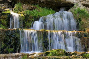 Obraz premium Water streams and cascade of the waterfalls