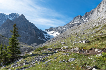 Fototapeta na wymiar Rae Glacier in the Elbow Pass